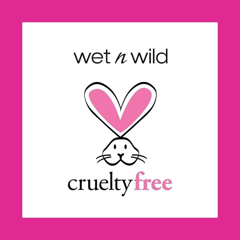 wet n wild Mascara - Lengthening, Vitamin E Enriched, Precision Comb Brush, Cruelty-Free, Gluten-Free, Sulfate-Free & Vegan - Very Black