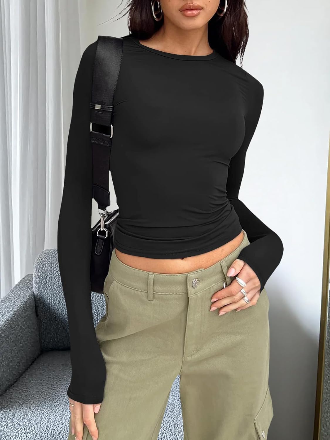 Womens Long Sleeve Crop Top - Trendy Y2K Fall Fashion | Stylish Basic Tee