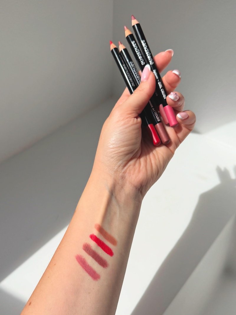 Sandstone Scandinavia Hypoallergenic Lip Liner Pencil – Smooth & Long-Lasting – Fragrance-Free, Vegan – for Sensitive Lips – Rosy Nude