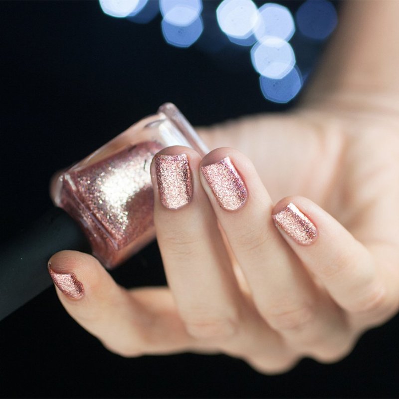 ILNP Juliette - Rose Gold Holographic Nail Polish, Mirror Shine Glitter, Long Lasting, Quick Dry, Chip Resistant, Non-Toxic, Vegan
