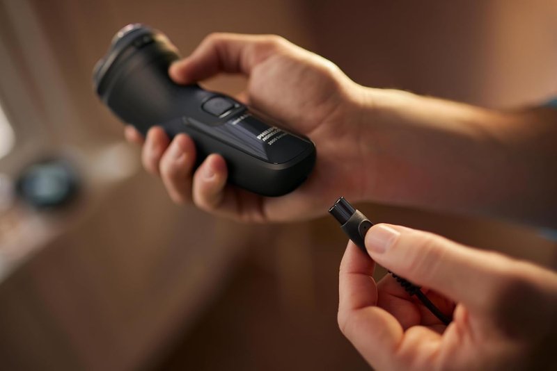 Philips Norelco Shaver 2400 Series - Wet & Dry Electric Shaver with Pop-Up Trimmer | Deep Black Model X3001/90