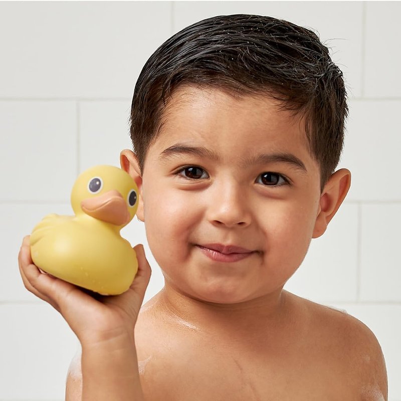 Itzy Ritzy Ducky Family – 3-Piece Floating Bath Toy Set with Watertight Design – Soft, Squeezable Ducks Designed for Ages 6 Months and Up (Ducks)