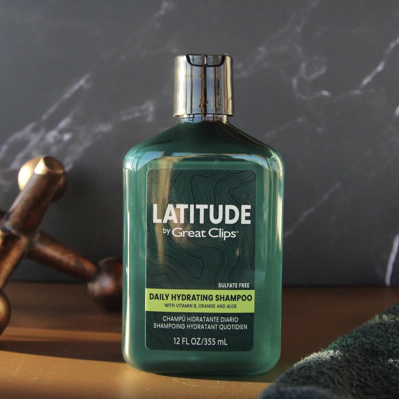 GREAT CLIPS LATITUDE Daily Hydrating Shampoo | Men's Shampoo that Promotes Full + Healthy Hair | For All Hair Types | 12oz | Packaging May Vary