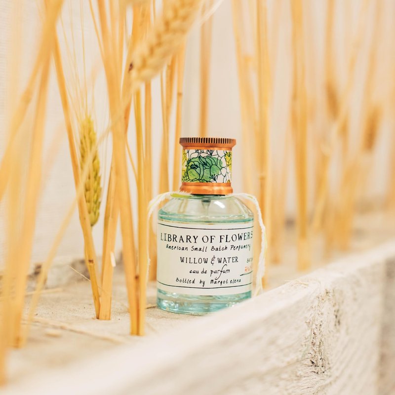 Library of Flowers Willow & Water Eau de Parfum, 1.69 fl oz / 49.7 ml, Cut Greens, Flowering Lotus & Watercress Luxury Perfume for Women, Long Lasting Fragrance, Signature Ladies Essentials