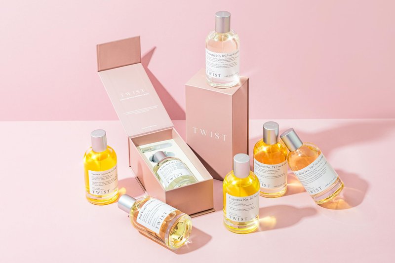 Twist Lily Grace No. 102 - Inspired by Marc J. Daisy, Long-Lasting Perfume for Women, Vegan, Clean Ingredients, Wild Strawberry & Violet Leaf – Spray 100 ml | 3.4 fl. oz.