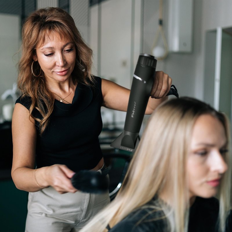 FHI Heat Innovator Pro Power Speed Professional Hair Dryer with Diffuser - Advanced Ionic Technology, Quick-Dry Blow Dryer, Cool Shot Button, Quiet Operation, Lightweight, for All Hair Types