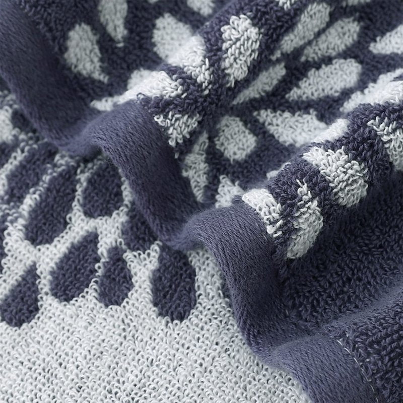 Pidada Hand Towels Set of 4 Hydrangea Floral Pattern 100% Cotton Absorbent Soft Decorative Towel for Bathroom (Light Grey & Denim Blue)