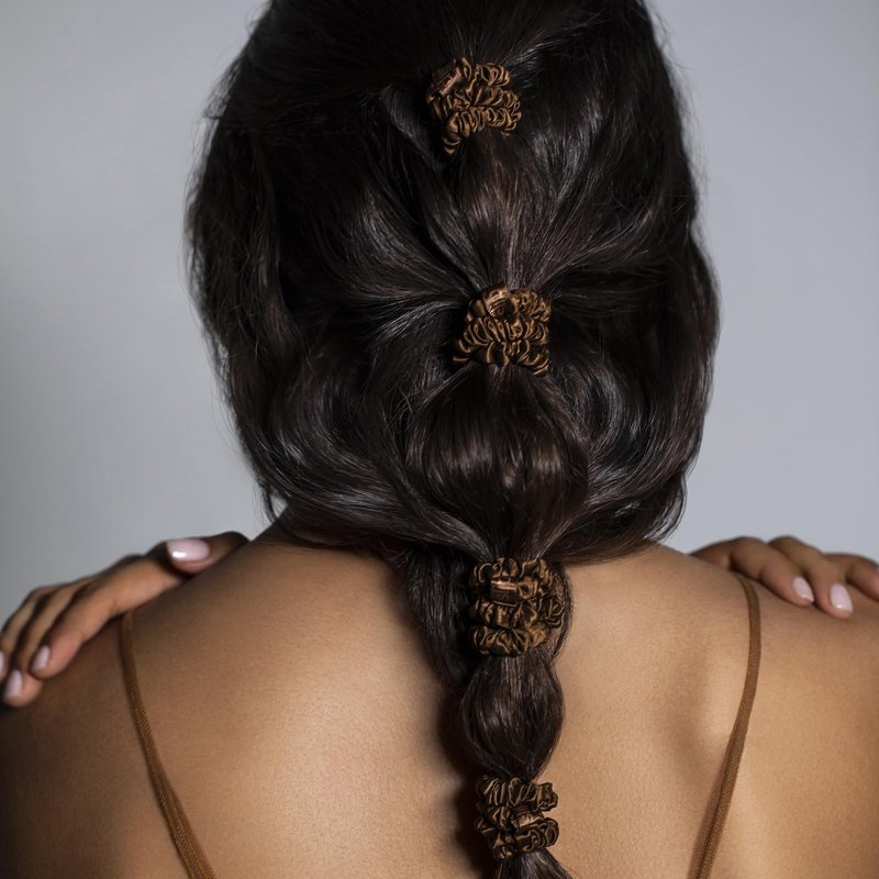 SLIP Amazon Exclusive Skinny Scrunchies: Anti-Crease, Anti-Breakage Slipsilk™ Design Protects Delicate Hair | Includes 3 Pure Silk Scrunchies, Fresh