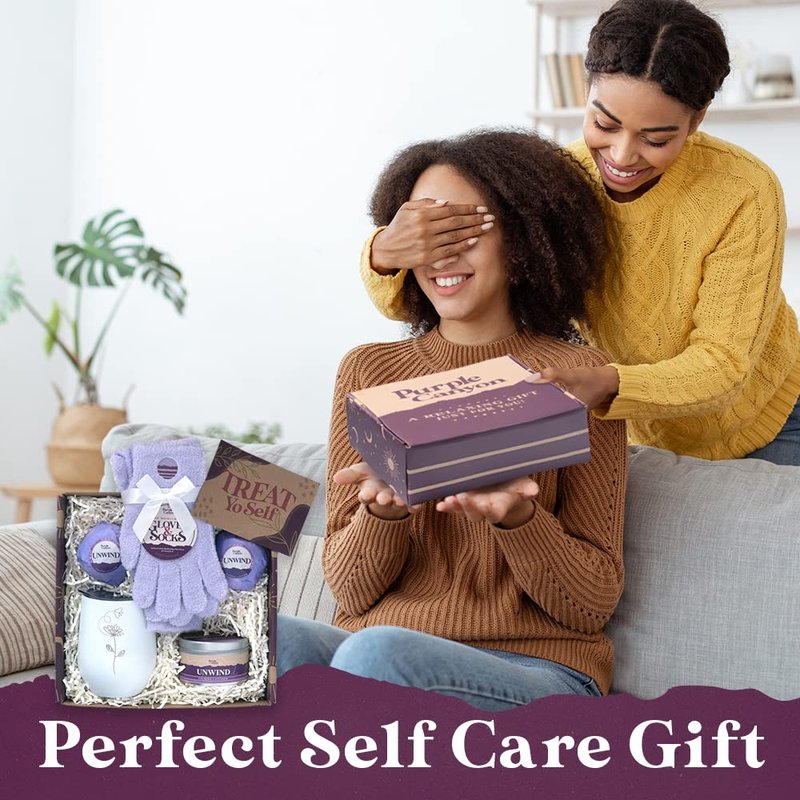 Purple Canyon Spa Gift Box for Women | Relaxing Lavender Stress Relief Gift for Women | All Natural Ingredients | 6 Peice Set