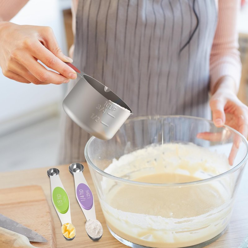 Minteem Magnetic Measuring Cups and Spoons Set, 5 Stainless Steel Measuring Cups for Dry and Liquid Ingredients, 7 Magnetic Measuring Spoons, 3 Plastic Measuring Cup with 1 Measuring Conversion Chart