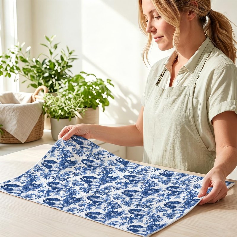 2 Pcs Chinoiserie Cavalier King Charles Spaniel Kitchen Towels 14x24 Inch, Blue and White Floral Dachshund Decorative Dish Tea Towels, Grand Millenial Botanical Dog Hand Towels for Kitchen Bathroom