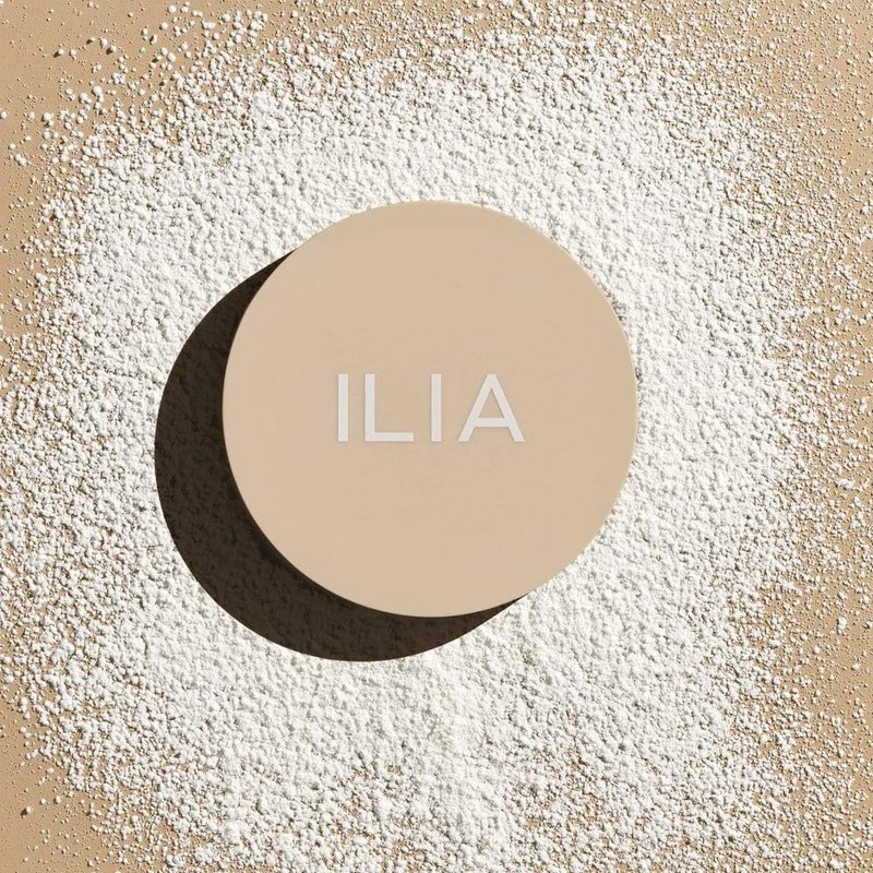 ILIA Soft Focus Setting Powder - Translucent Loose Formula to Blur and Soothe | Lightweight, Vegan, Talc-Free (0.32 oz)