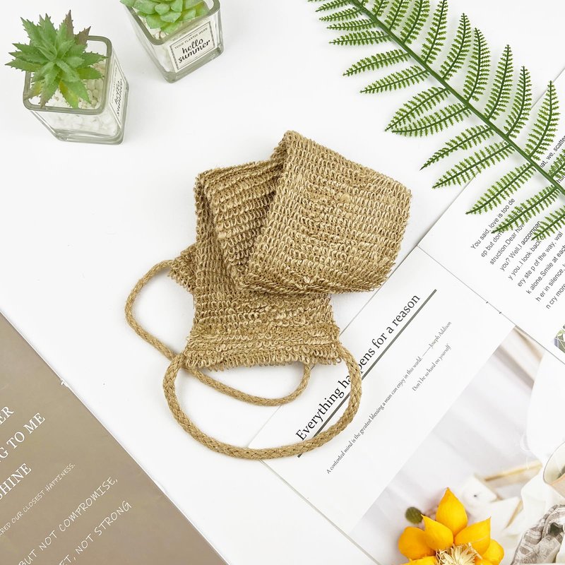 Extra Rough Exfoliating Back Scrubber – Natural Jute Body Scrubber for Men, Workers & Athletes, Durable Daily Deep-Cleansing Bath Tool