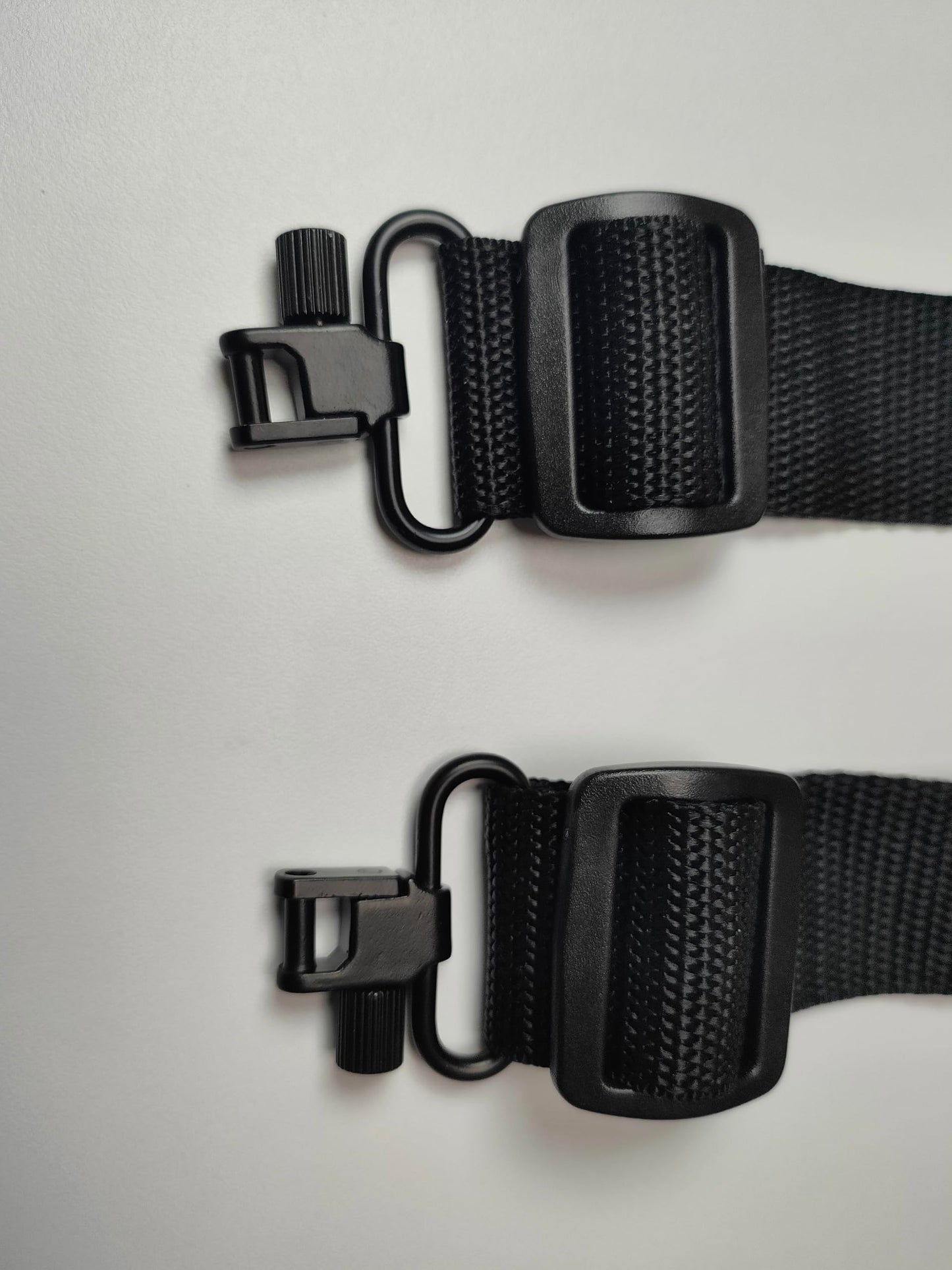 Two Point Gun Sling with Swivels, Rifle Sling Padded Gun Shoulder Strap Adjustable Length and 2 Points Shotgun Slings for Outdoors Hunting Rifle Strap, Black (Swivel Hooks)