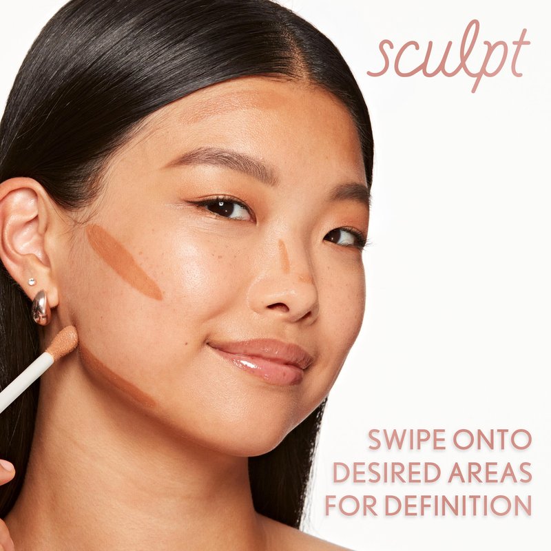 COVERGIRL TruBlend Sun & Sculpt Bronzing Glow Serum, Buildable, Radiant Glow, Wand and Pump Applicator - 60 Dark