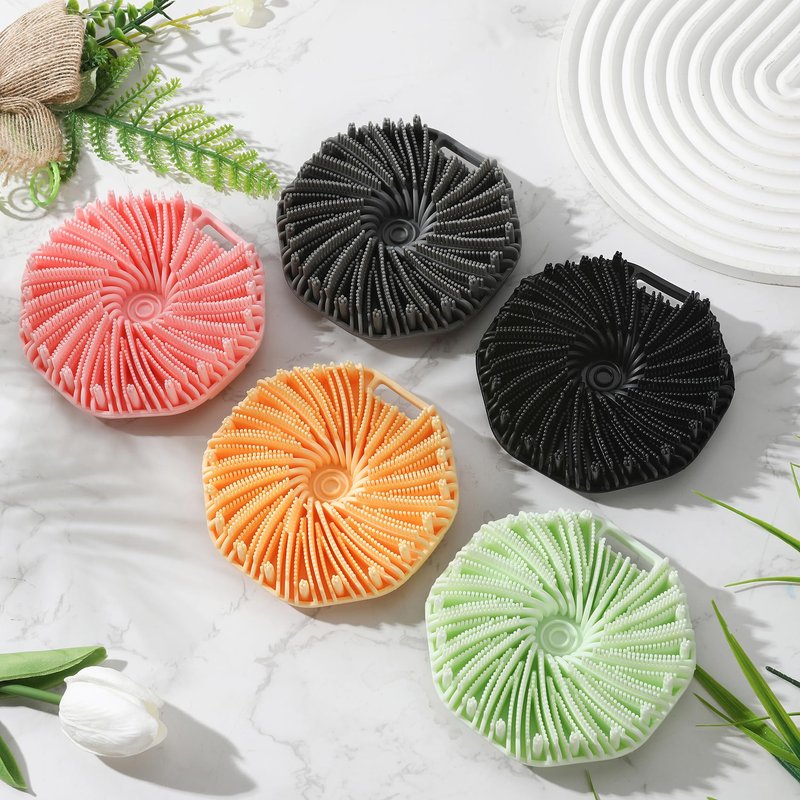 Silicone Body Scrubber, 2 PCS Exfoliating Body Scrubber, Silicone Loofah Bath Brush with Hand Strap, No-Slip Handheld Body Wash Brush Scrubber Shower Cleaning for All Skin Types (Yellow & Mint Green)