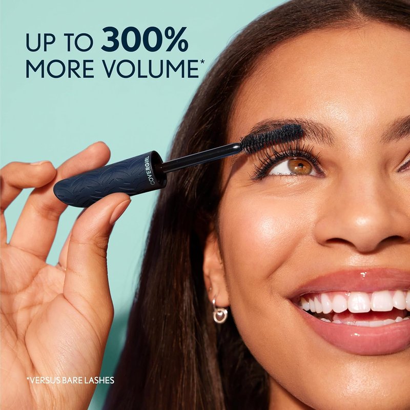 Covergirl Lash Blast Cleantopia Mascara - Volumizing, Smudge-Proof, Vegan Formula | Black Brown 810, 1 Count