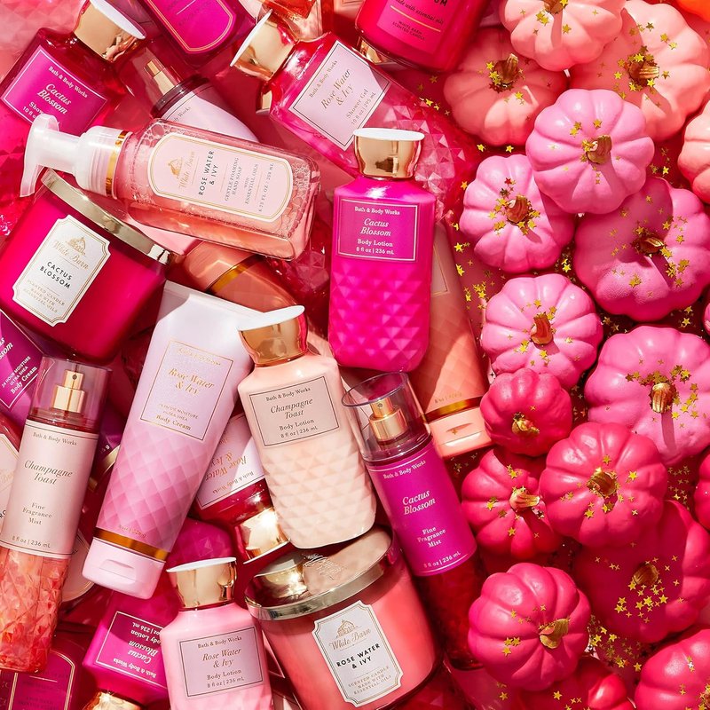 Bath & Body Works Gentle Foaming Hand Soap - Rose Water & Ivy | Pack of 2 for Luxurious Cleanliness