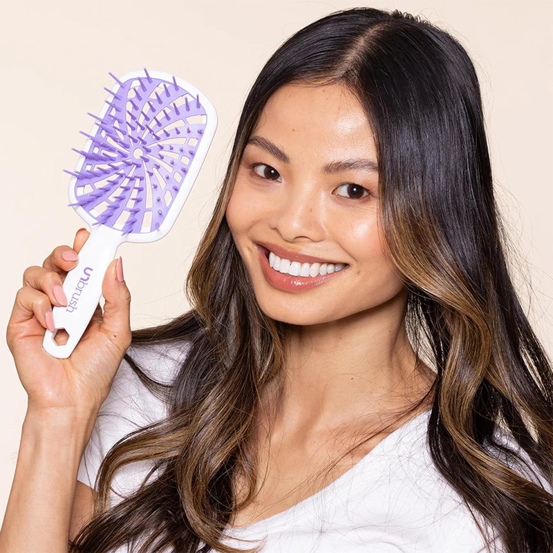 FHI Heat UNbrush Plus - Gentle Curly Hair Detangling Brush for Wet or Dry Hair | 84 UltraFlex Bristles, Lightweight Design