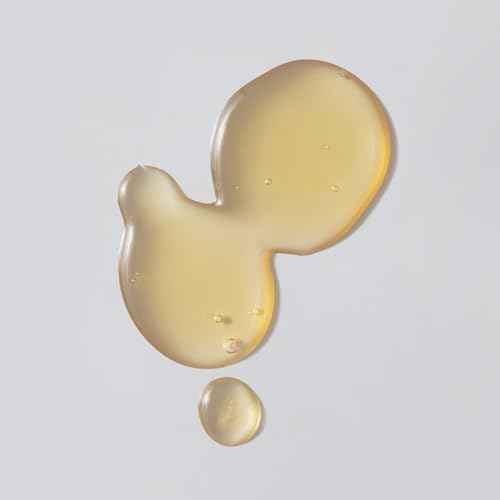 Versed Weekend Glow Vitamin C Serum for Face - Hydrating Face Serum with Niacinamide, Licorice Root & Vit C (1 fl oz)