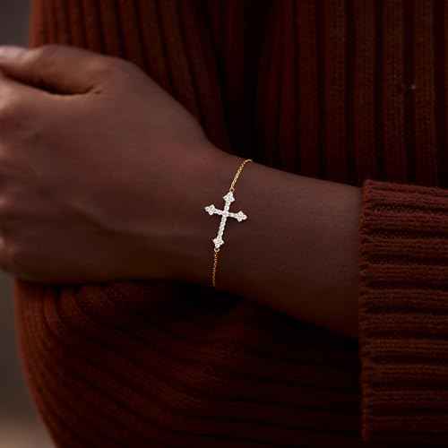 STORYJEWELLERY Daughter Christmas Gifts, Cross Bracelets, Birthday Gifts for Daughters, Daughter Bracelet, Xmas Presents for Daughters