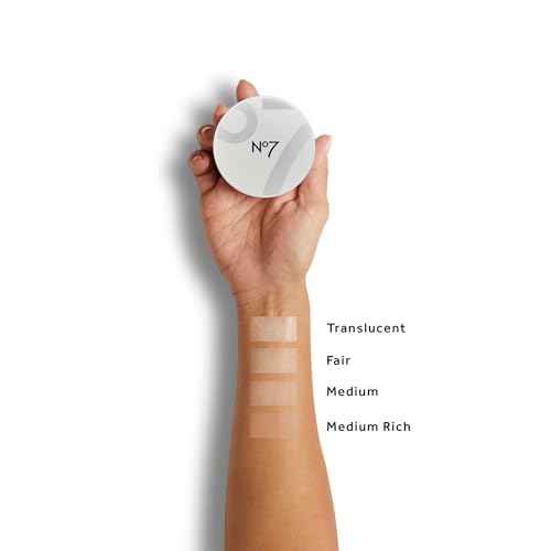 No7 Flawless Finish Loose Setting Powder - Mattifying & Blurring Setting Powder to Set Makeup for a Shine-Free, Airbrush Finish - Helps Soften the Appearance of Fine Lines - Translucent (0.71 oz)