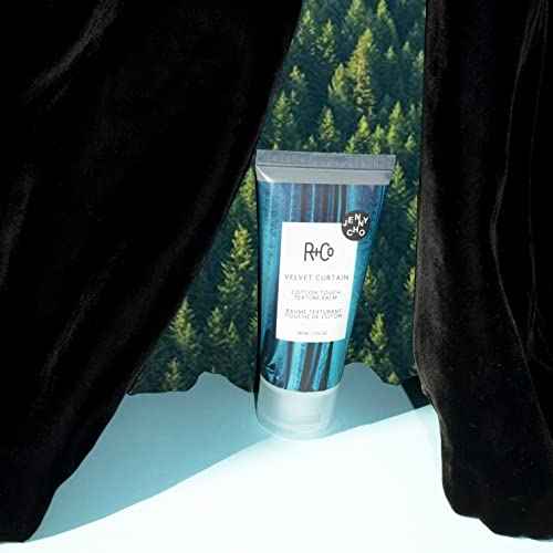 R+Co Velvet Curtain Texture Balm