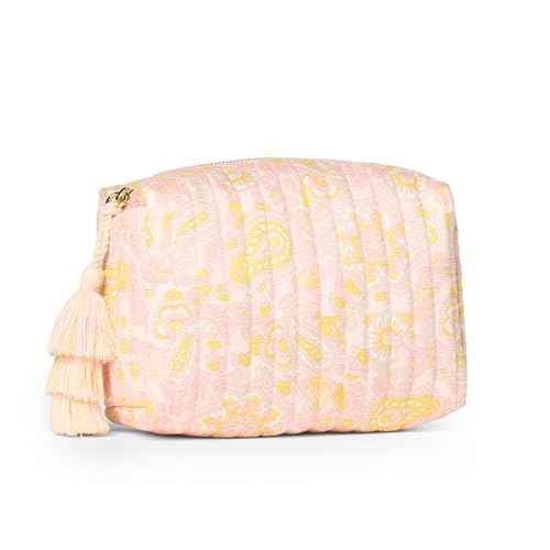 Amazon Essentials x Sofia Grainge Women's Quilted Makeup Toiletry Bag