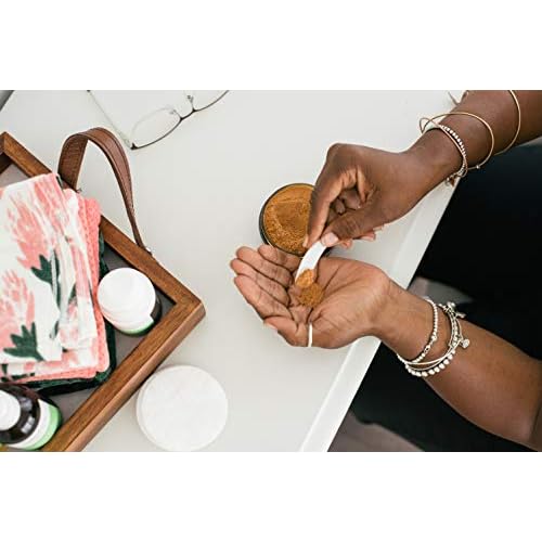 Second Trimester Set ? All Natural Skincare Pregancy Gift Box ? Anti-stretch mark Belly Oil, Moisturizing Body Oil, Face Polish, Face Moisturizer - Mambino Organics