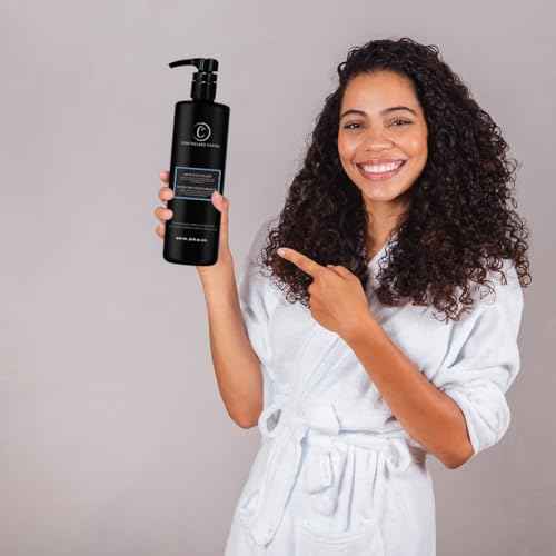 Controlled Chaos Hair Moisturizer for Curly Hair - Paraben & Sulfate Free, Moisturizes & Defines Extra Dry, Curly & Coarse Hair, Leave-in Hair Conditioner - 32 oz