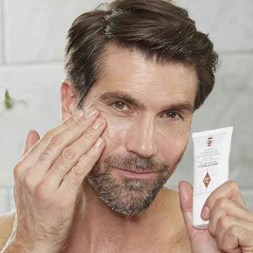 Charlotte Tilbury Super Radiance Face Exfoliator - Gentle Exfoliating Mask with Salicylic & Glycolic Acid - Refines Pores, Improves Radiance, Hydrates & Adds Glow