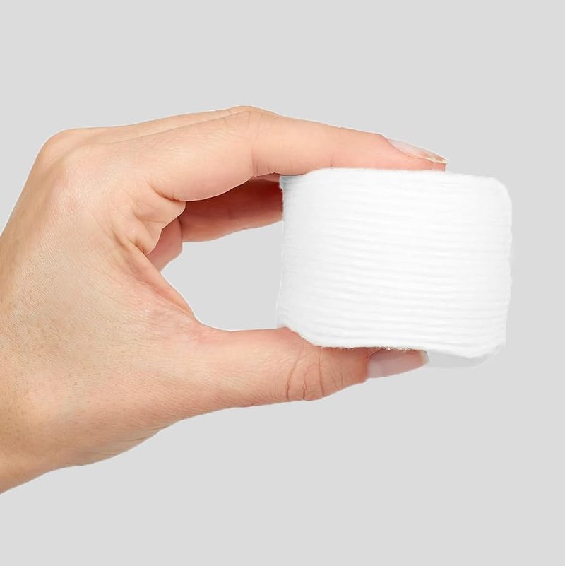 Hypoallergenic Cotton Rounds for Makeup Removal | 100 Count Pack