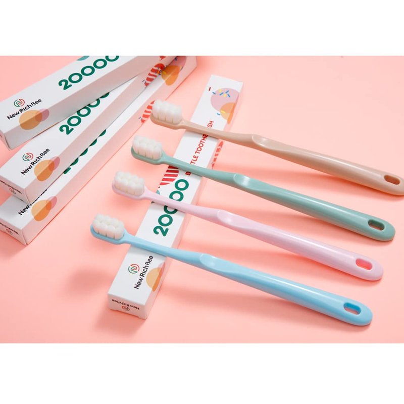 newrichbee [Upgrade Version] 4 Pack Micro Nano Extra Soft Toothbrush with Cover,20000 Soft Bristle Toothbrush for Sensitive Teeth or Gum,Especially for Pregnant or Elderly.