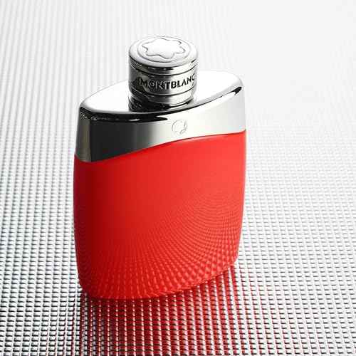 MONTBLANC - Legend Red Eau de Parfum - Men's Fragrance - Charismatic & Woody - With notes of Blood Orange, Sage & Mahogany Woods