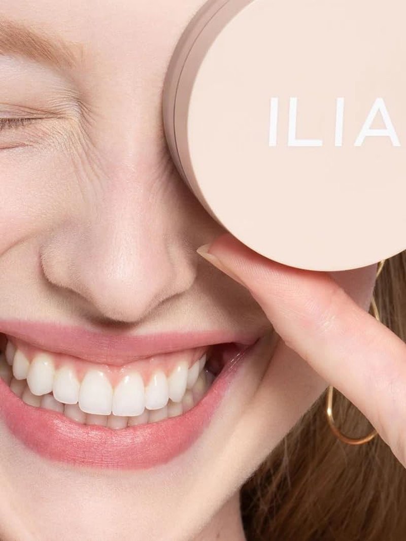 ILIA Soft Focus Setting Powder - Translucent Loose Formula to Blur and Soothe | Lightweight, Vegan, Talc-Free (0.32 oz)