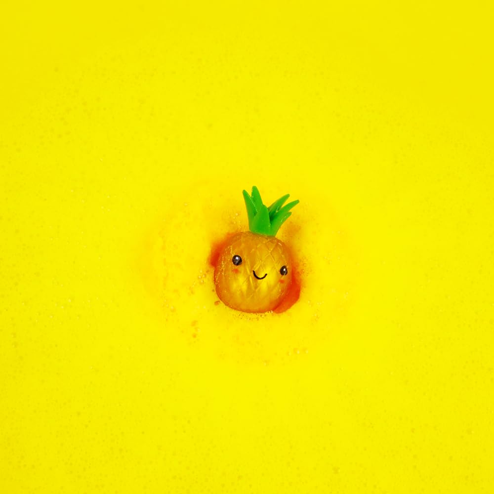 Zimpli Kids Large Fruity Surprise Bath Bomb, 1 of 6 Surprise Fruity Toys to Collect, One per Baff Bomb, Pocket Money, Bath Bomb Gift for Children, Collectable Figures