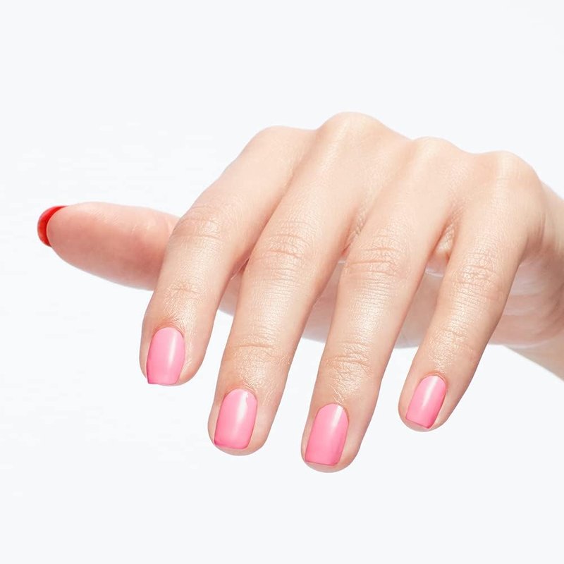 OPI Nail Lacquer I Quit My Day Job | Opaque Bright Pink Crème Chip Resistant Nail Polish | Summer Make the Rules Collection