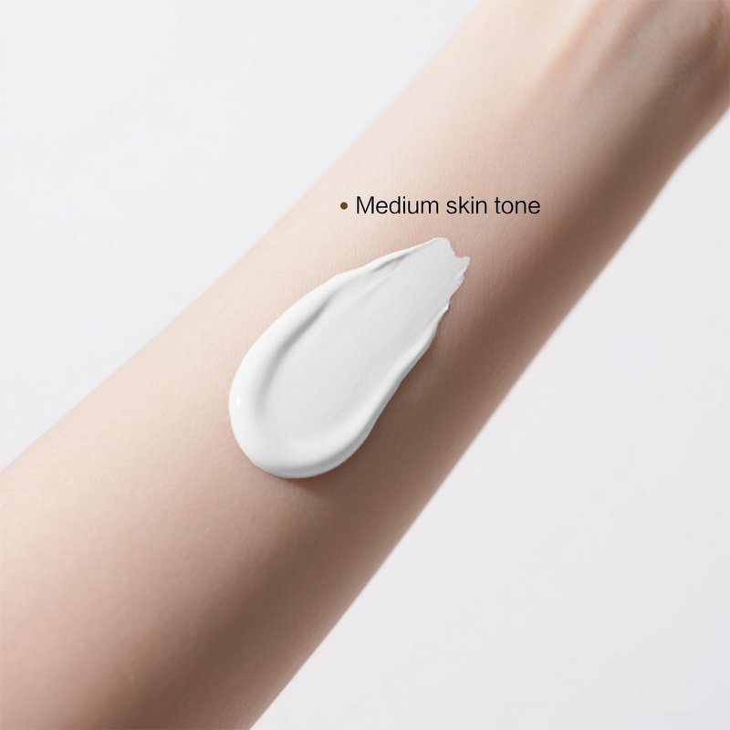 Qleovo Luxe Color Changing Foundation for Mature Skin Smart Makeup, Hydrating Lightweight Repair Cream, Natural Flawless Coverage for All Skin Tones (2 bottle)