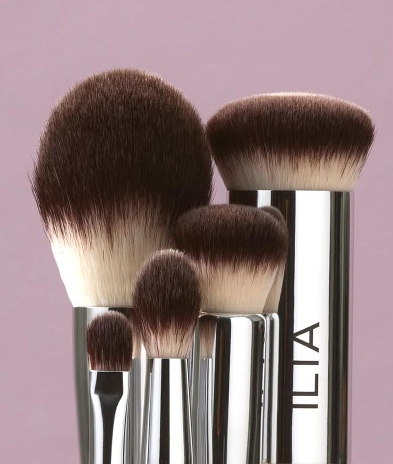 ILIA Blending Brush - Vegan Eyeshadow & Highlighter Tool with Soft Bristles | Eco-Friendly Design