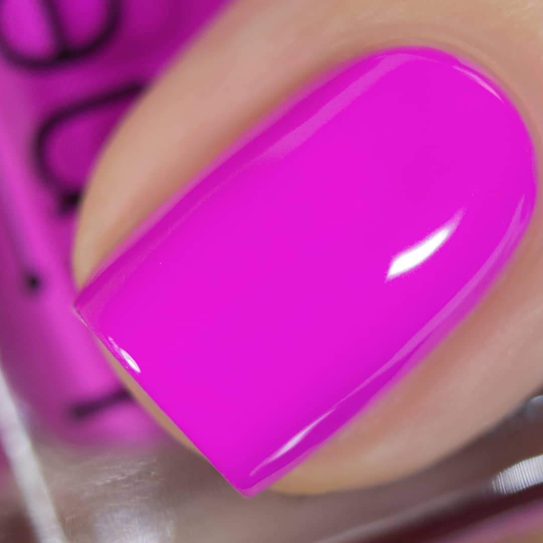 Vishine Nail Gel Polish - Long-Lasting Soak Off Nail Art | Magenta Purple 15ml (0.5 OZ)