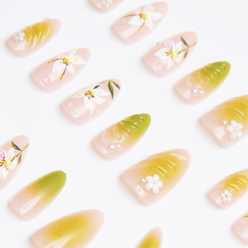 30Pcs Handmade Lily Press on Nails Green Gradient Almond Fake Nails with 3D Flower Accents Reusable Spring Summer Floral False Nails Kit for Women Manicure Nail Tips Decorations