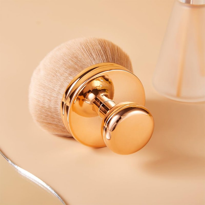 COSHINE Extra Large Rose Gold Self Tanning Blend Brush, 3 Inch Width Professional Kabuki Powder, Foundation, Blusher, Bronzer, Self-tanner Face and Body Brush