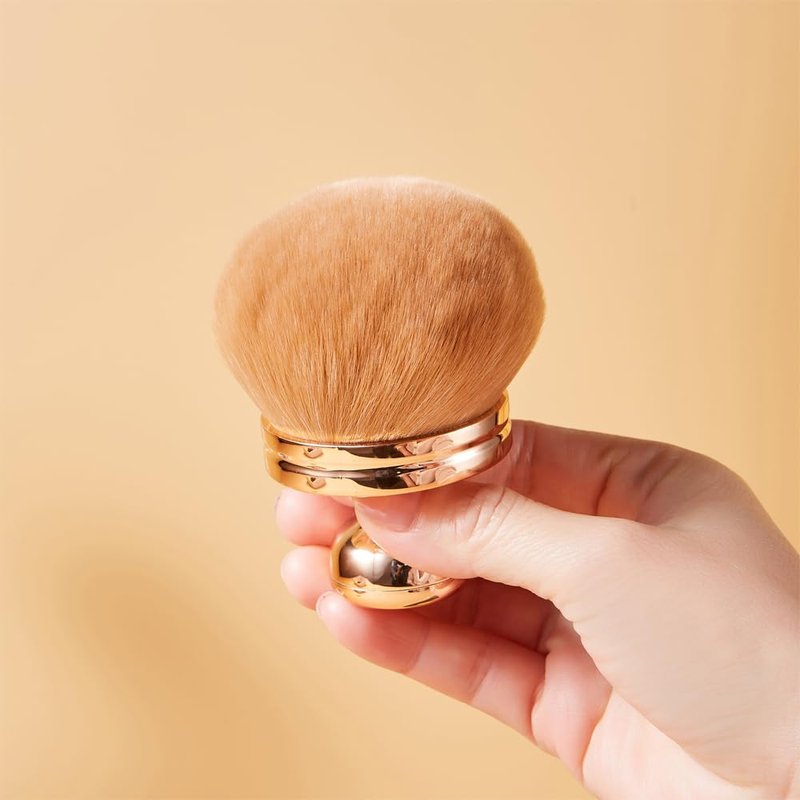 COSHINE Extra Large Rose Gold Self Tanning Blend Brush, 3 Inch Width Professional Kabuki Powder, Foundation, Blusher, Bronzer, Self-tanner Face and Body Brush
