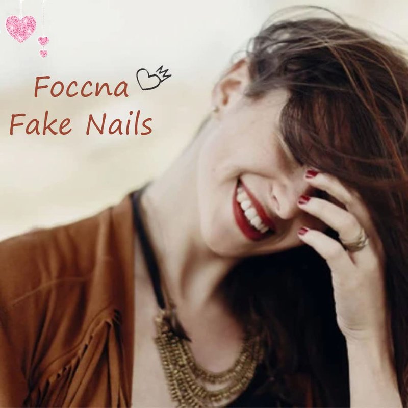 Foccna White Press on Nails Square Fake Nails Acrylic Glossy Short False Nail Tips Simple Artificial Finger Manicure for Women and Girls 24pcs