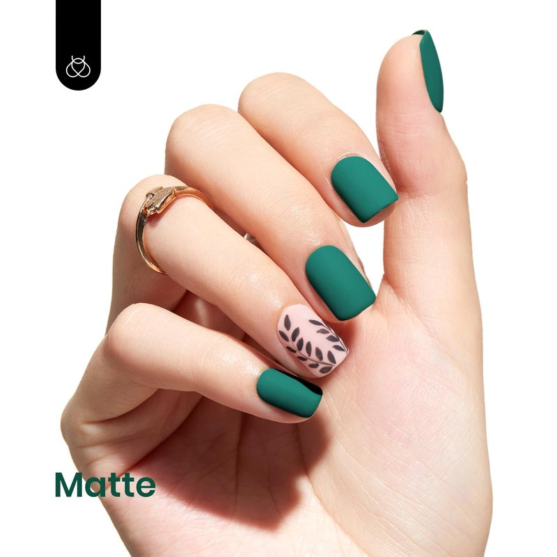 Beetles Green Gel Nail Polish 1 Pcs 15ml Emerald Green Gel Polish Soak Off Uv LED Summer Nails Lamp Needed Day Nails Art Manicure Salon DIY Home 0.51Oz