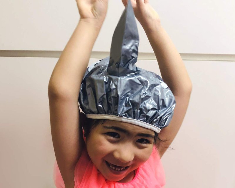 DS. DISTINCTIVE STYLE Shower Cap Kids Shark Shape Shower Hat Baby Bath Cap - Sliver