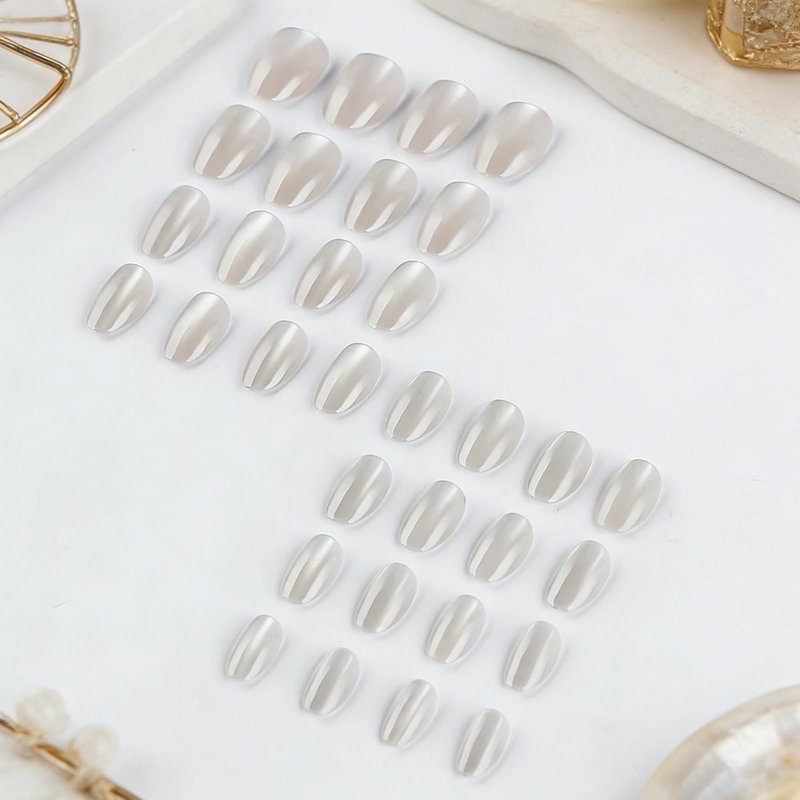 Short Almond Press on Nails White Glitter Fake Nails Shiny Nail Press ons Design Glossy Full Cover Stick on Nail for Women Manicure 32Pcs