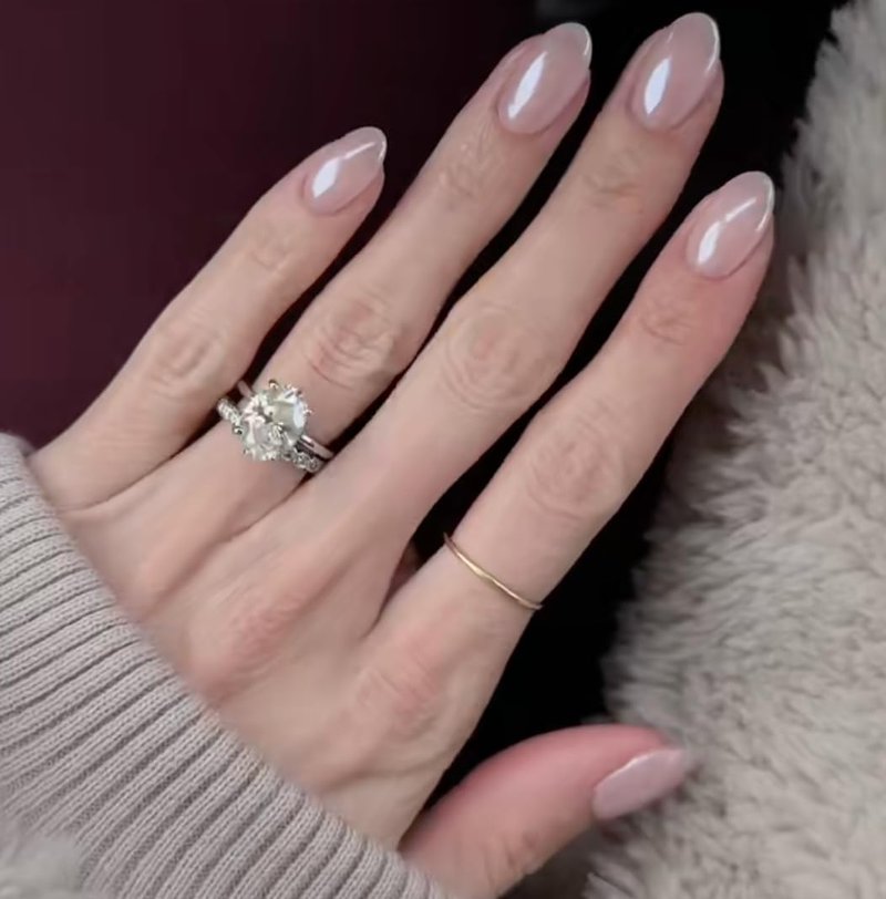 CurvLife Oval Press On Nails - Soft Gel Champagne Pearl | Salon Quality, Long Lasting Daily Nail Tips for Women