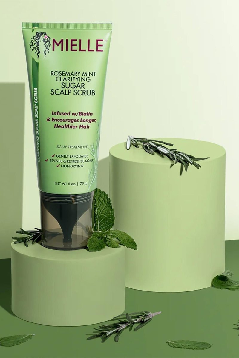 Mielle Organics Rosemary & Mint Sugar Exfoliating Scalp Scrub - Gentle Pre-Shampoo Dry Scalp Treatment for Oil & Product Buildup - Biotin Infused Non-Drying, Moisturizing Formula (6 Fl Oz)