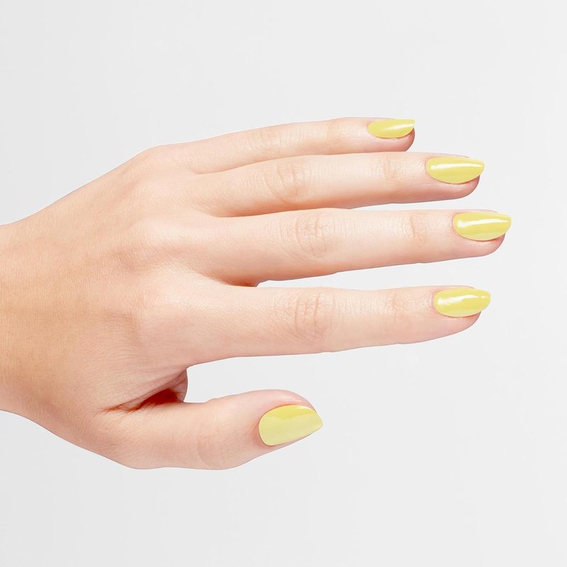 OPI Infinite Shine This Chic is Bananas | Opaque Soft Yellow Crème Long Wear Gel Like Nail Polish | Vegan, Long Lasting, Streak Free